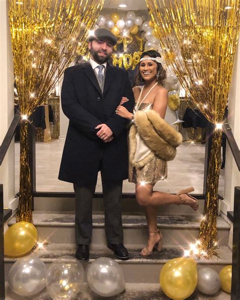 How To Throw A Great Gatsby Themed Party Haute Off The Rack