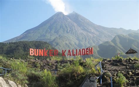 Lava Tour Merapi Wisata Petualanagan Yogyakarta Administrasi Publik