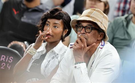 La Compagne De Yannick Noah Malika Vient Daccoucher La Photo Et Le