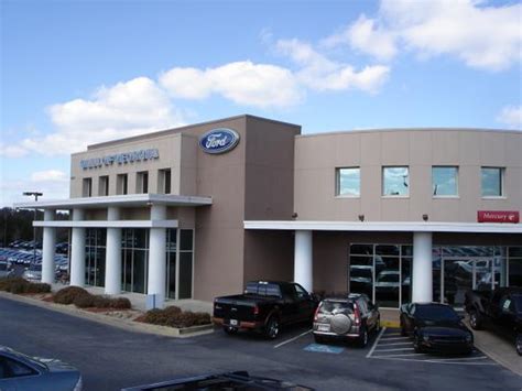 Mall of Georgia Ford car dealership in Buford, GA 30518 | Kelley Blue Book