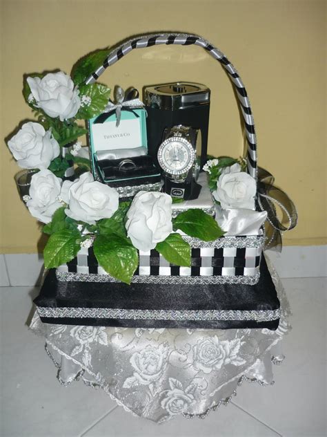 Gubahan Hantaran JS Creation Tempat Cincin Jam