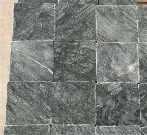 Square Verde Tumbled Royaltiles