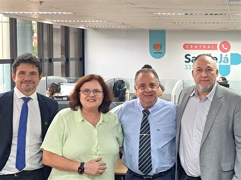 Crm Pr Participa De Reunião Com Secretária E Coordenadores Da