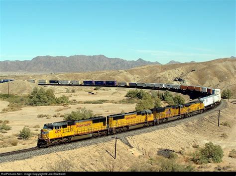 Chocan Trenes De Carga En California Vivir El Tren Historias De