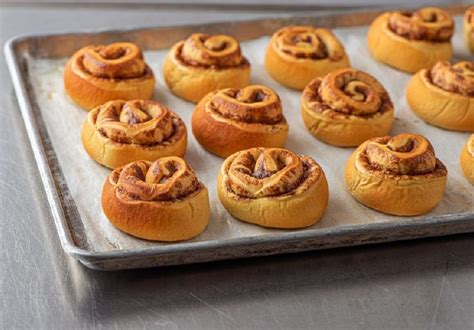 Homestyle Cinnamon Roll Dough Unbaked (R03535 ) – Snow Cap