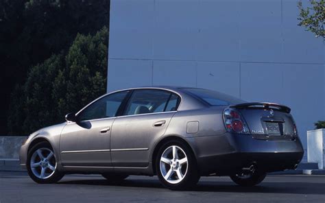 Nissan Altima Generations Through The Years ®