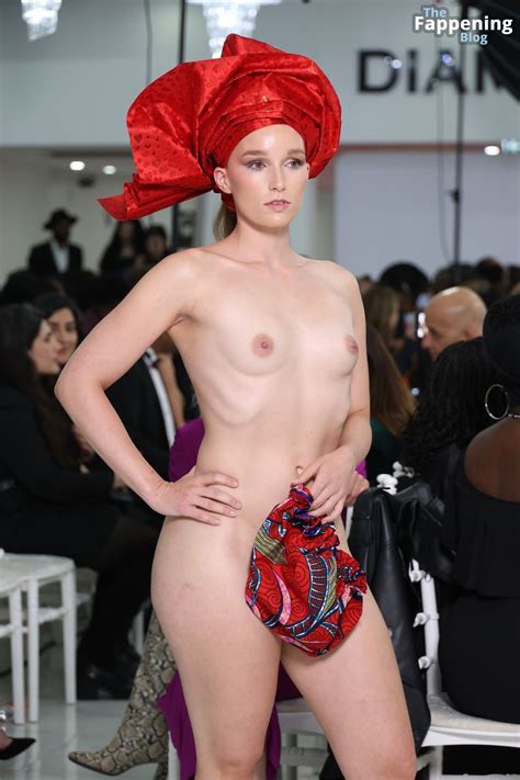 Nude Models Stun At The Isis Fashion Awards Photos Naked Onlyfans