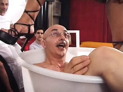 Mascherine E Tettone DA Monta Amateur Amateur Porn Feat Isabella Darling XHamster