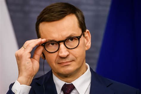 Mateusz Morawiecki Interweniuje W Sprawie Legii Warszawa Nie Ma Na To