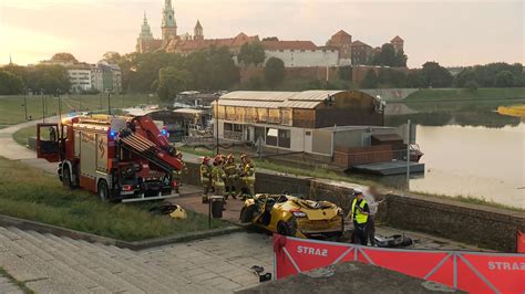 Tragiczny wypadek w Krakowie Nie żyją cztery osoby