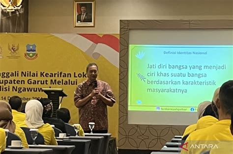 Legislator Tradisi Ngawuwuh Garut Menuju Warisan Budaya Nasional