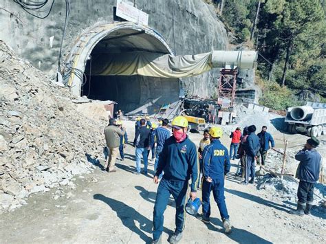 All Workers In India Tunnel Collapse Safe