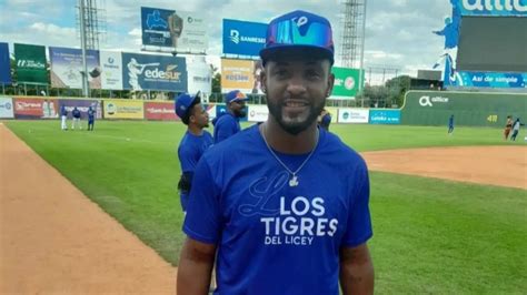 Miguel And Jar Sexto Del Licey Con Dos Jonrones En Round Robin