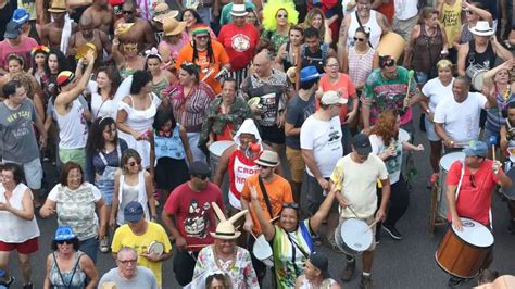 Df Veja A Programa O Dos Blocos De Rua Que Saem Nesta Segunda Feira