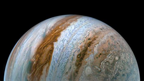 Nasas Juno Spacecraft Discovers Jupiters Winds Penetrate The Planet