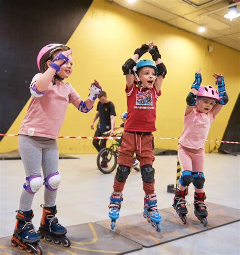 Школа роллер спорта EXTREME KIDS в Твери. Учим кататься на роликах ...