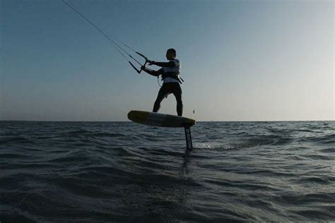 Kitesurf Hydrofoil Video Tutorial La Strambata Spiegata Passo Passo