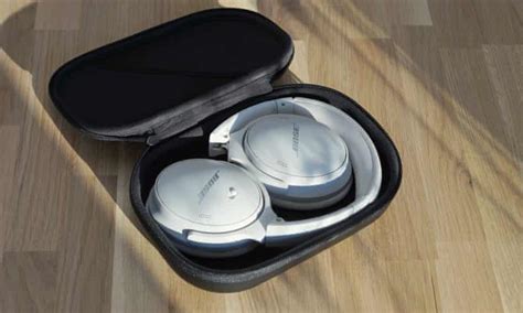 Bose Qc45 Review Commuter Favourite Noise Cancelling Headphones Revamped Headphones The