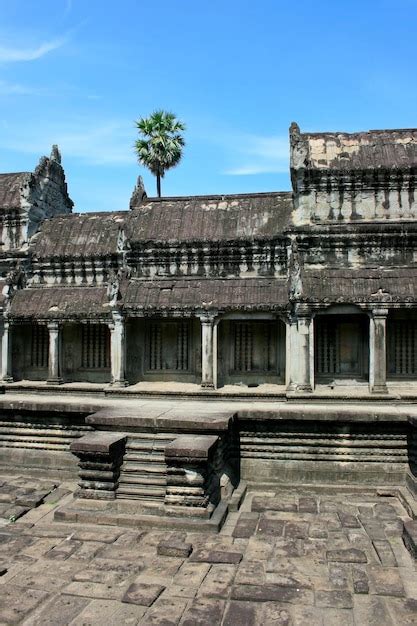 Premium Photo | Angkor wat in siem reap