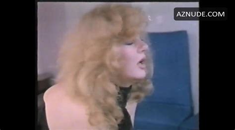 LA PERDIZIONE NUDE SCENES AZNude