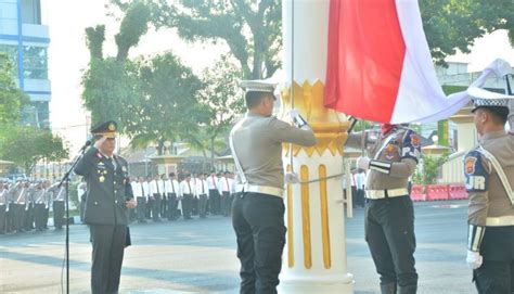 Kapolda Jambi Pimpin Upacara Hari Kebangkitan Nasional Dan Berikan