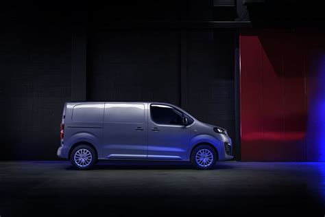 2022 FIAT SCUDO Fabricante FIAT PlanetCarsZ