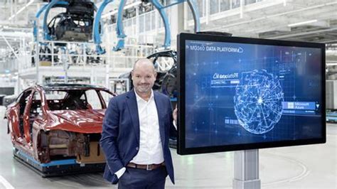 Mercedes To Use Microsoft Data Platform To Streamline Supply Chain