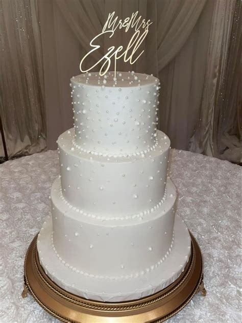 Pearl Wedding Cake With Elegant White Design