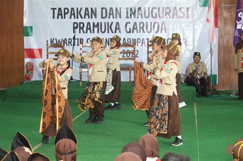 pramuka siaga garuda kwarran cisarua unjuk keterampilan seni budaya