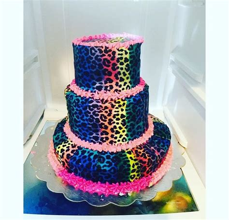 Pin By Julie Diaz On Cakes Tiered Cakes Cake Cake Decorating