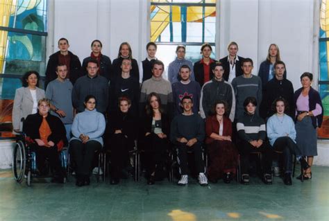 Photo De Classe Er Bac Pro Compta Et Acceuil De Lyc E Saint