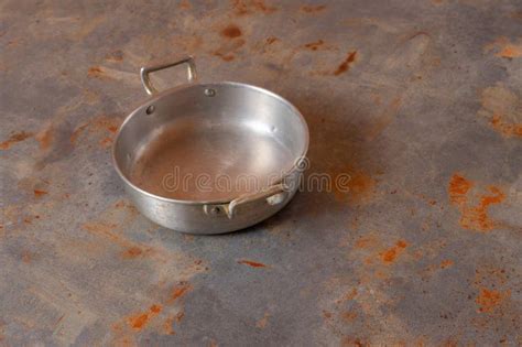 Shiny Aluminum Saucepan Ideal For Stylish Cooking Elevate Your Culinary Experience Stock