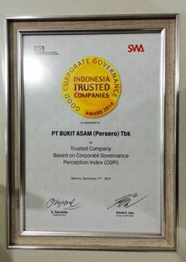 Ptba Mendapat Penghargaan Sebagai Trusted Company Pt Bukit Asam Tbk