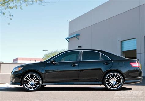 2010 Toyota Camry Custom Wheels