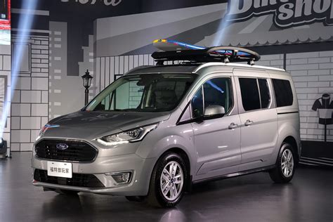 1048 萬起三規格，lav 全新生力軍 Ford Tourneo Connect 旅玩家正式在台發表！ Carstuff 人車事