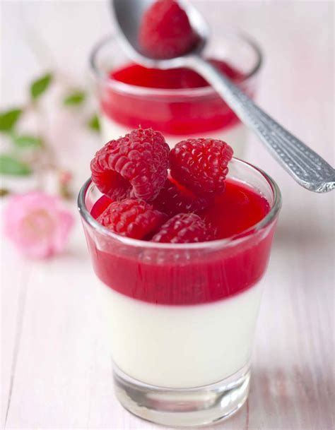 Panna cotta Thermomix pour 4 personnes Recettes Elle à Table