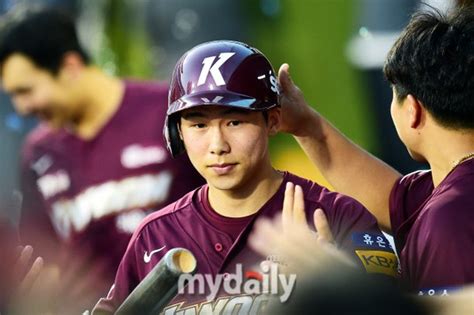 강정호→박병호→김하성→이정후→김혜성→ 영웅들 빅리거 계보 끝 아니다 기다리면 또 나온다 네이트 스포츠