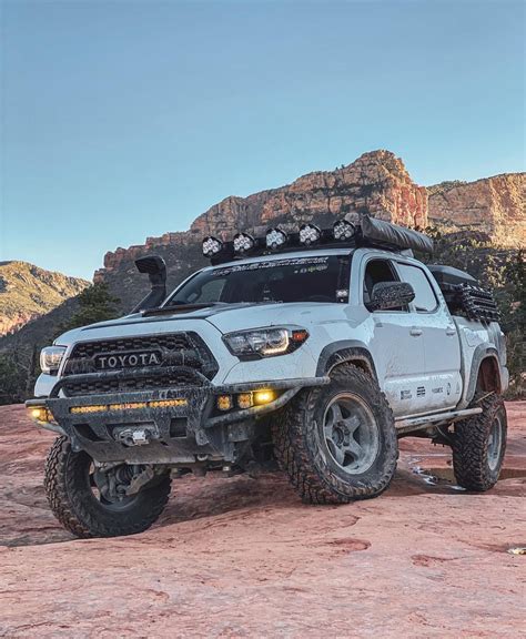 5 best Toyota Tacoma Off-road projects on Offroadum | Toyota tacoma ...