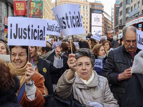 La huelga los letrados de la administración de justicia ya ha afectado