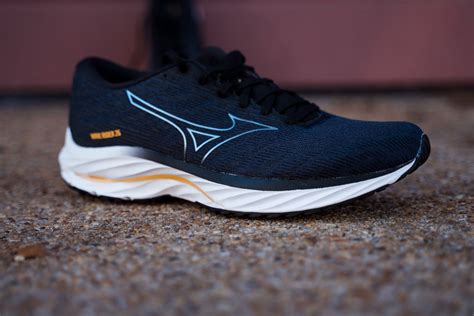 Mizuno Wave Rider Review Don T Know Bout You But We Re Feelin