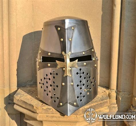 Crusader Helmet