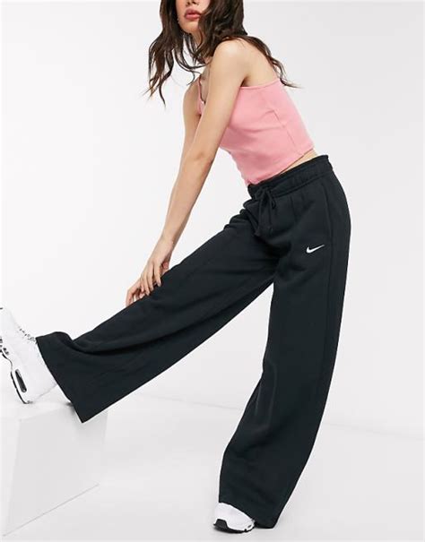 Nike Schwarze Jogginghose Mit Hohem Bund Und Kleinem Swoosh Logo Asos