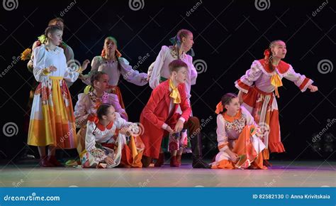 Dance Show with Russian Folk Costumes Editorial Image - Image of ...