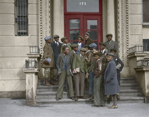 44 Colorized Photos That Bring Century Old New York City To Life