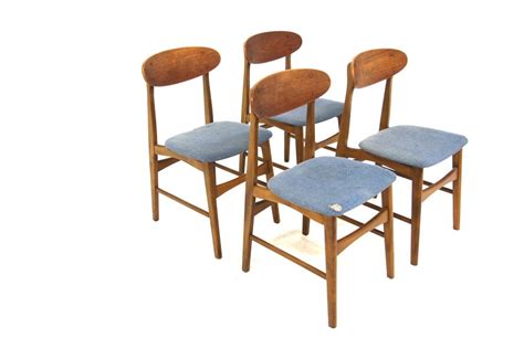 Skandinavische Teak Stühle 1960 4 Set bei Pamono kaufen