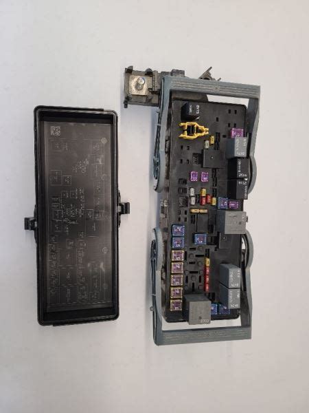 2017 Dodge Journey Interior Fuse Box Diagram Cabinets Matttroy