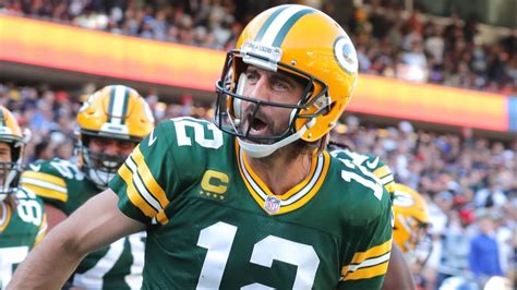 A look at Aaron Rodgers' absurd career stats | Yardbarker