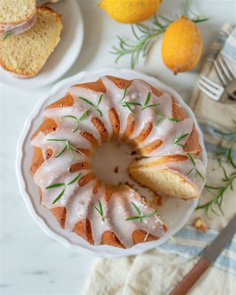 Recette de bundt cake citron et glaçage au sucre Marie Claire