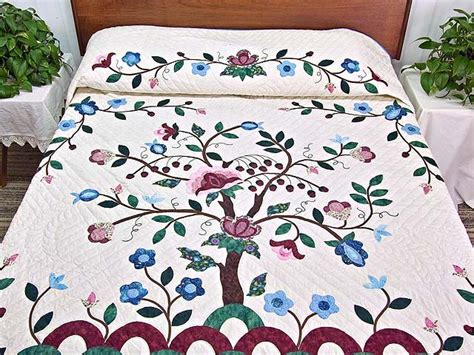 Tree Of Life Applique Quilt Quilts Amish Quilts Applique Quilts