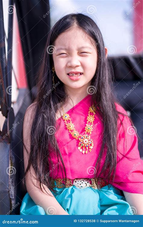 Thai Girls Wearing Braces Image Telegraph